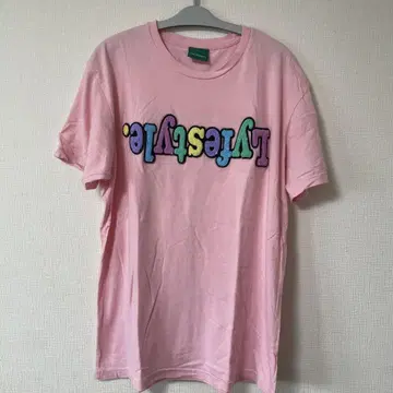 lyfestyle 해외 브랜드 핑크 T셔츠 힙합 스타일