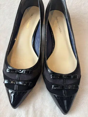 Odette e Odile 오데트 오딜 리본 펌프스 23.0cm