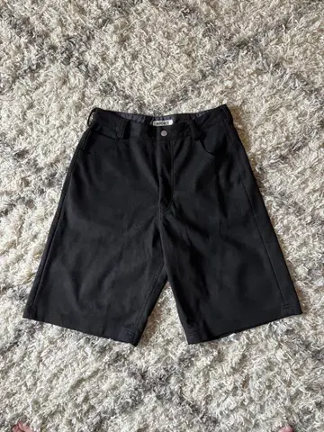[ NKNIT ] suede half pants /블랙2