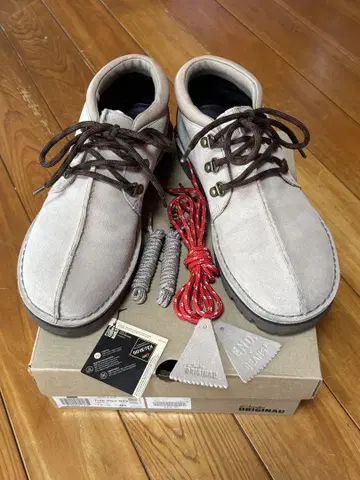 Clarks x Beams Plus x END. Trek Hike GTX