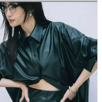 새상품 BABYLONE 야나기바시 유이 콜라보 백 턱 오버 셔츠