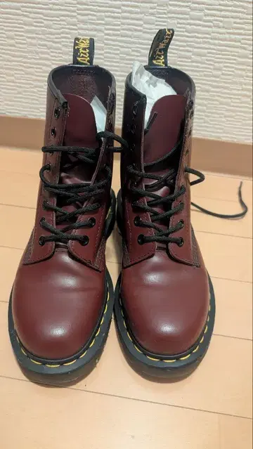 닥터 마틴 8홀 체리 레드