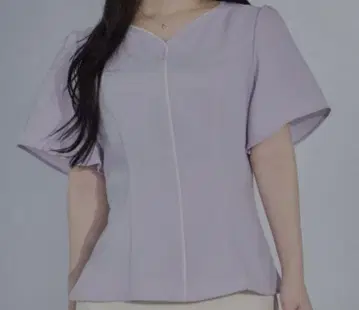 overE 하트넥 파이핑 블라우스 라벤더 102