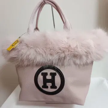 미사용 새상품 퍼 달린 핑크 토트백