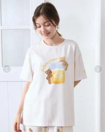 젤라또피케 벌꿀 베어 패턴 원 포인트 T셔츠