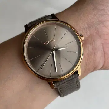 NIXON 손목시계