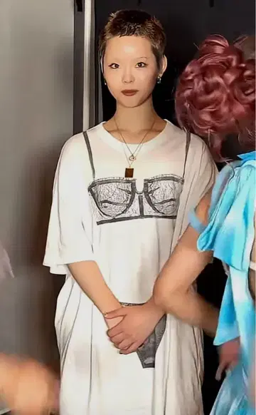 vaquera 25aw BRA T SHIRT 바케라 XG cocona