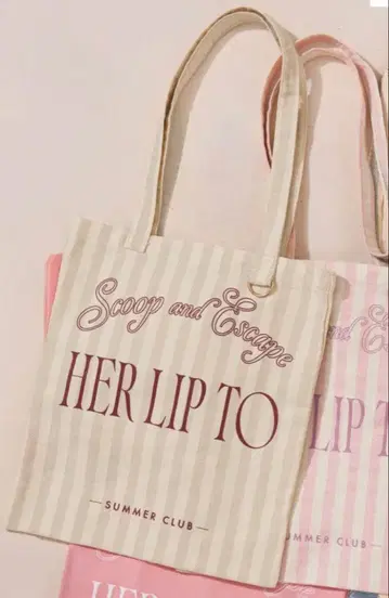 Herlipto Scoop and Escape Tote beige