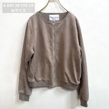 [ A DAY IN THE LIF ] 베이지 점퍼 38 사이즈 상당