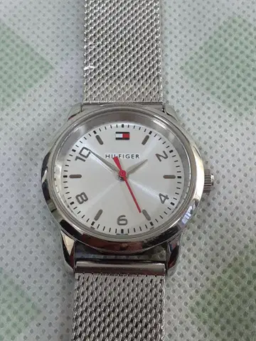 HILFIGER 실버 메쉬 손목시계