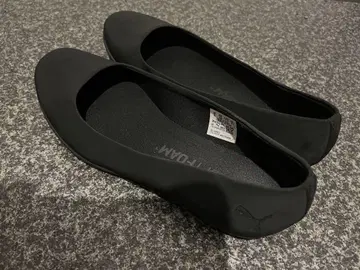PUMA 블랙 플랫슈즈