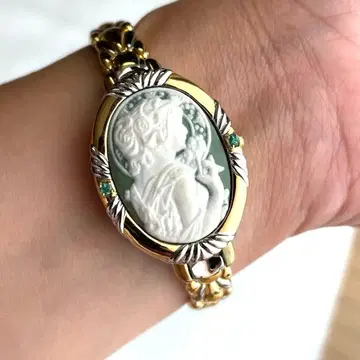 레어 Primevere 1899 손목시계 by Alfonse MUCHA