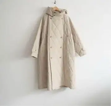 VACHEMENT / 퀼팅 코트