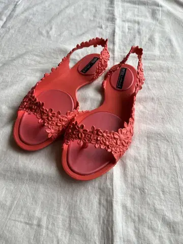 melissa 꽃무늬 샌들