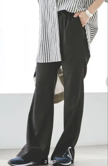 오오야 카나 콜라보 슬릿 팬츠 블랙 스픽 앤 스팬
