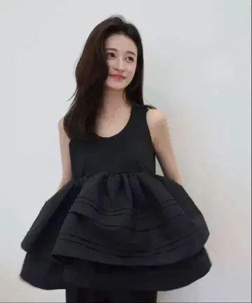 정품 Bibiy. DOVE PEPURAMU TOP