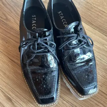STACCATO 블랙 레이스업 슈즈