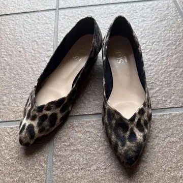 레오파드 무늬 스틸레토 펌프스 22.5cm