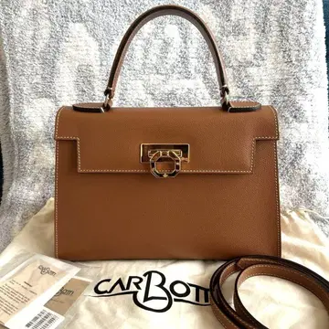 새상품급 CARBOTTE 브라운 핸드백