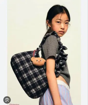 ZARA 버터 베어 체크 프릴 백