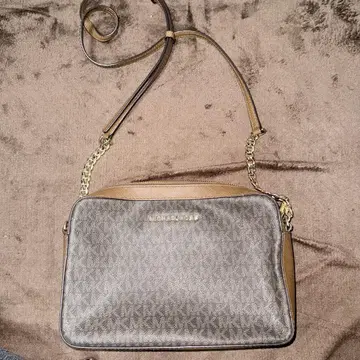 MICHAEL KORS 숄더백 브라운