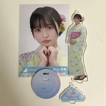 가타야마 사키 아크릴 스탠드