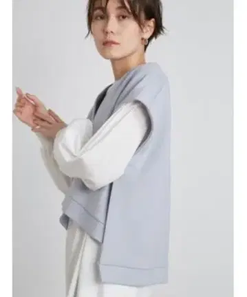 새상품 AYA KANEKO 콜라보 eco 종이상자 베스트 티셔츠