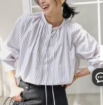 미사용 새상품 택 포함 개더 블라우스