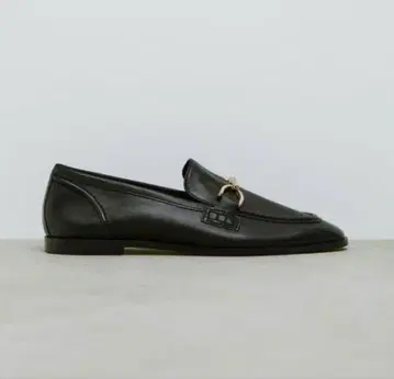 ZARA 소프트 가죽 로퍼 39 블랙