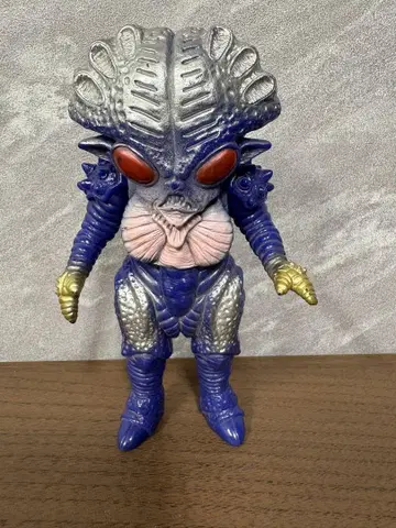 울트라맨 소프트 비닐 1996년 벤젠 외계인