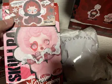 정품 미사용 새상품 POP MART SKULLPANDA 스컬팬더