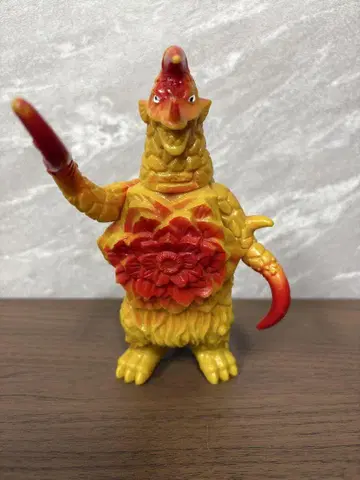 레어 컬러 울트라맨 소프트 비닐 1989년 아스트로몬스