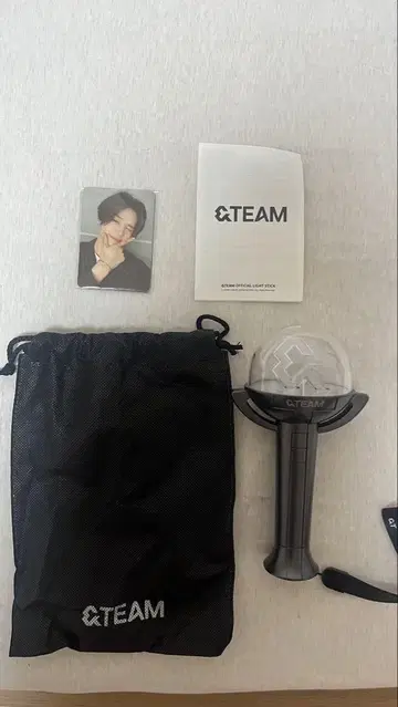 &TEAM 응원봉 트레이딩 카드 포함