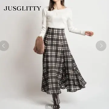 JUSGLITTY 체크 자수 플레어 롱 스커트 S 사이즈 가을/겨울