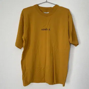 AGNES B. 머스타드 티셔츠