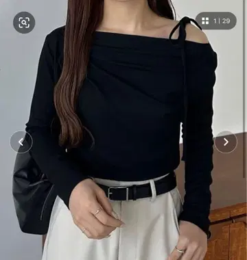 callautia 어깨 리본 원숄더 드레이프 티셔츠 블랙 L 사이즈