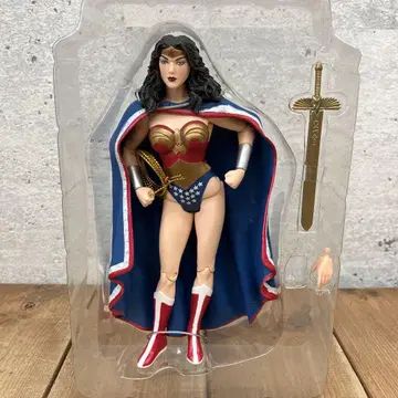DC 다이렉트 슈퍼히어로 원더우먼 액션 피규어 인형