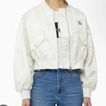 [미사용] Calvin Klein Jeans 크롭 MA-1 자켓
