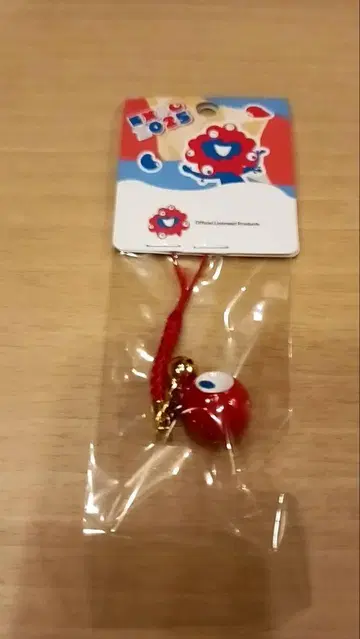 코먀크 참 네츠케 (끈 레드)