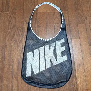 NIKE 나이키 메쉬 리버서블 숄더백 블랙 도트 헬스장