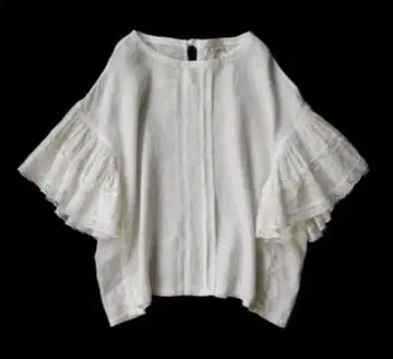 Joie de vivre 린넨 와셔 노팅엄 프릴 슬리브 블라우스