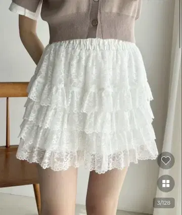 화이트 티어드 프릴 미니 스커트 F