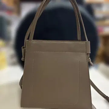 숄더, 핸드백