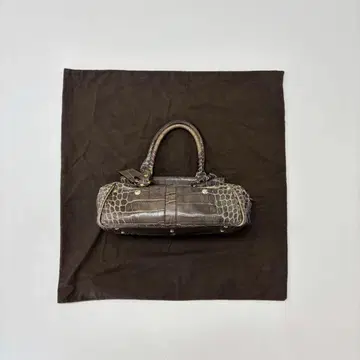 J&M DAVIDSON 악어 엠보싱 핸드백
