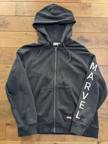 GU x MARVEL 블랙 집업 후드티 M