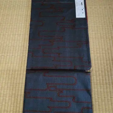 미사용품 블랙 레드 기하학 패턴 오시마 명주 기모노