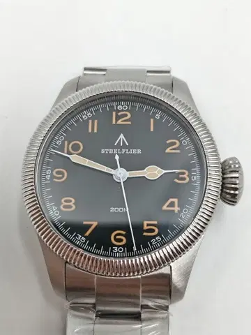 STEELFLIER 200M 블랙 손목시계