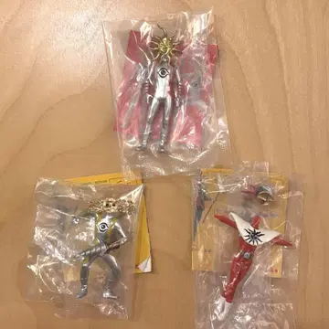 타로맨 피규어 3개 오카모토 타로 가챠가챠