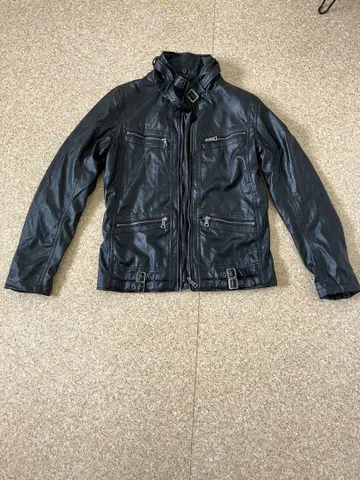 블랙 인조 가죽 자켓
