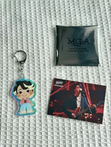 Mrs. GREEN APPLE 오모리 모토키 키링 & 트레카 세트